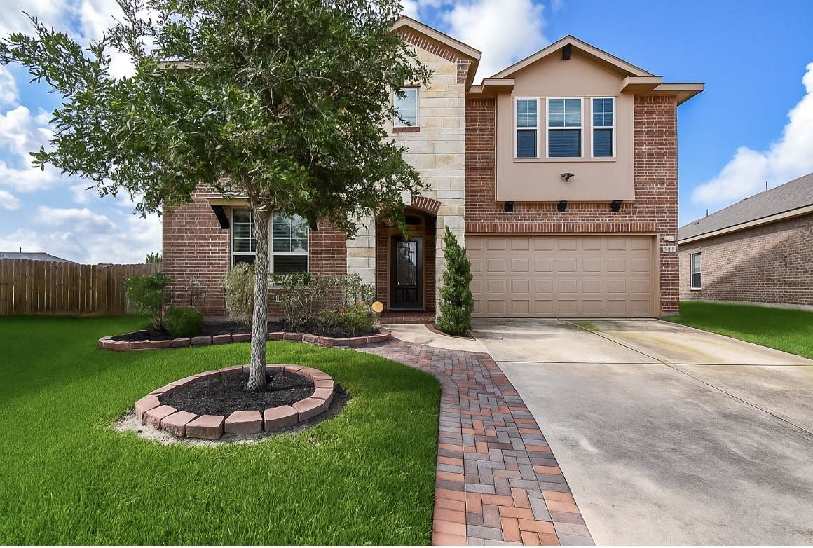 4302 Lisboa Circle - Photo 1