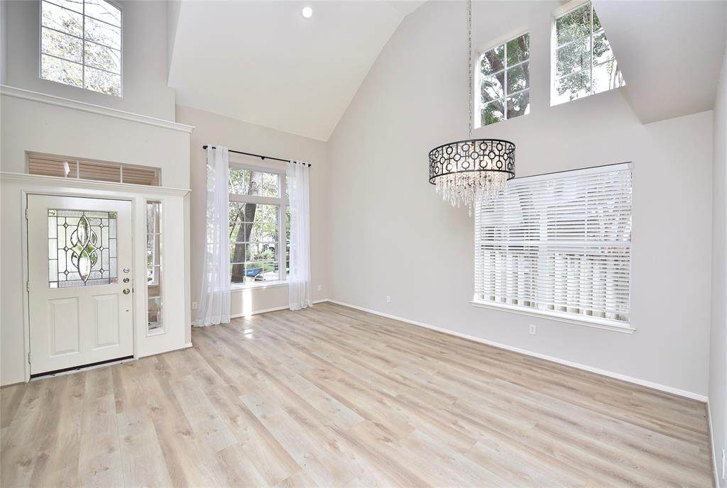 39 Fortuneberry Place - Photo 1