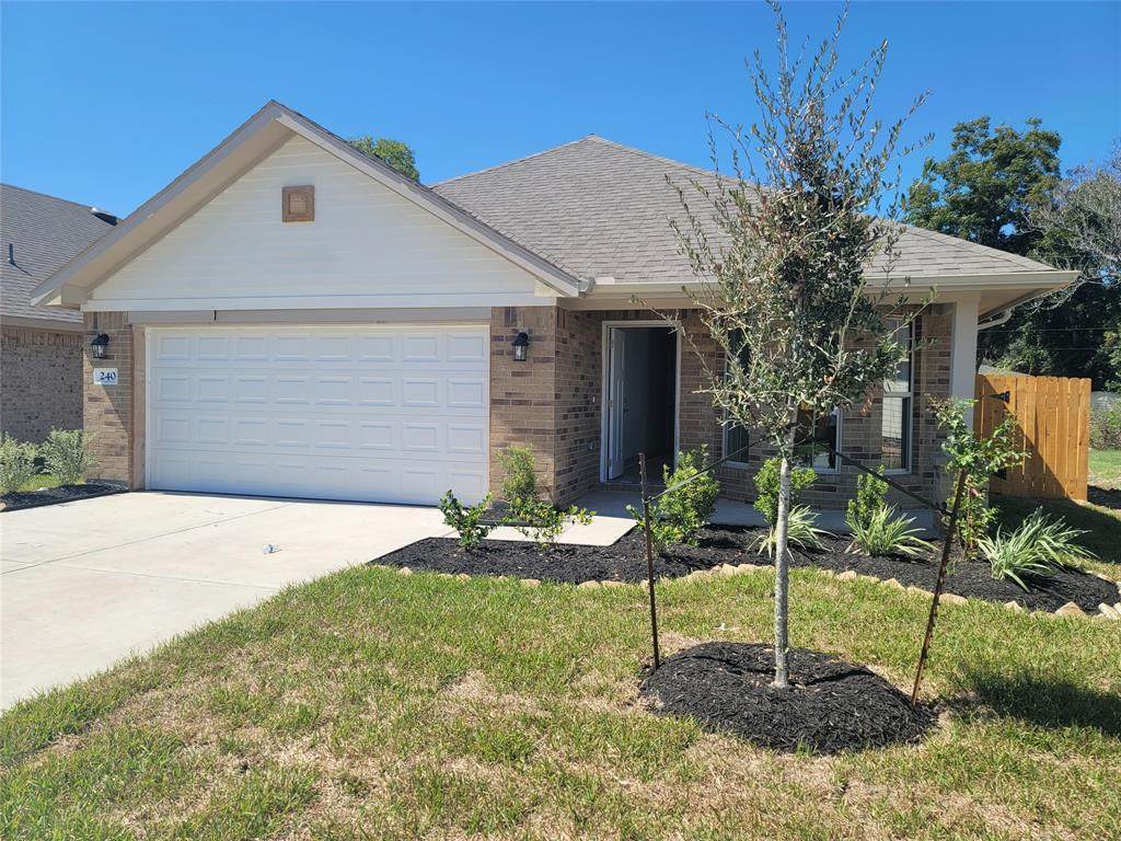 240 Bryan Way - Photo 1