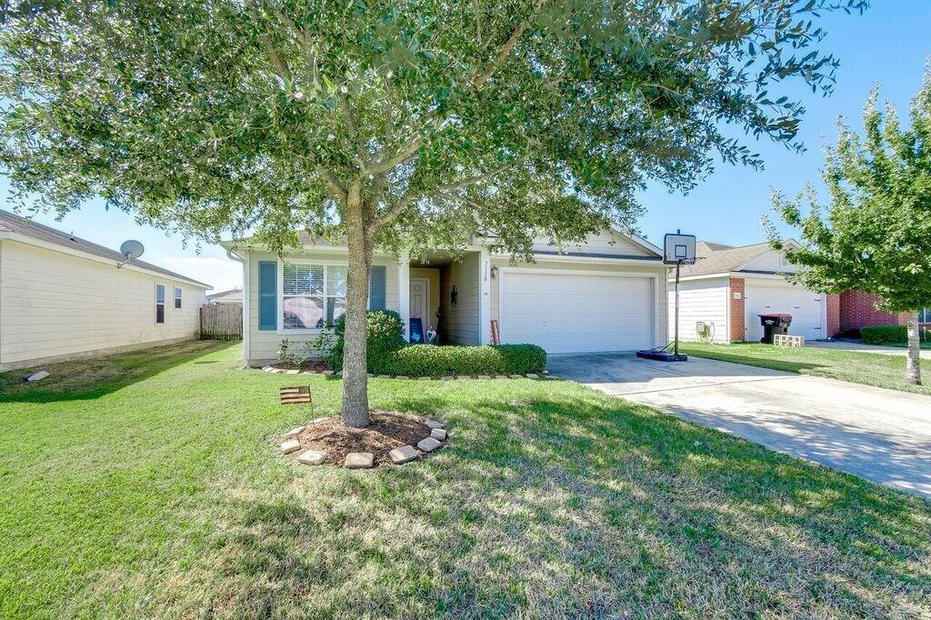 7118 Sunrise Hill Lane - Photo 1