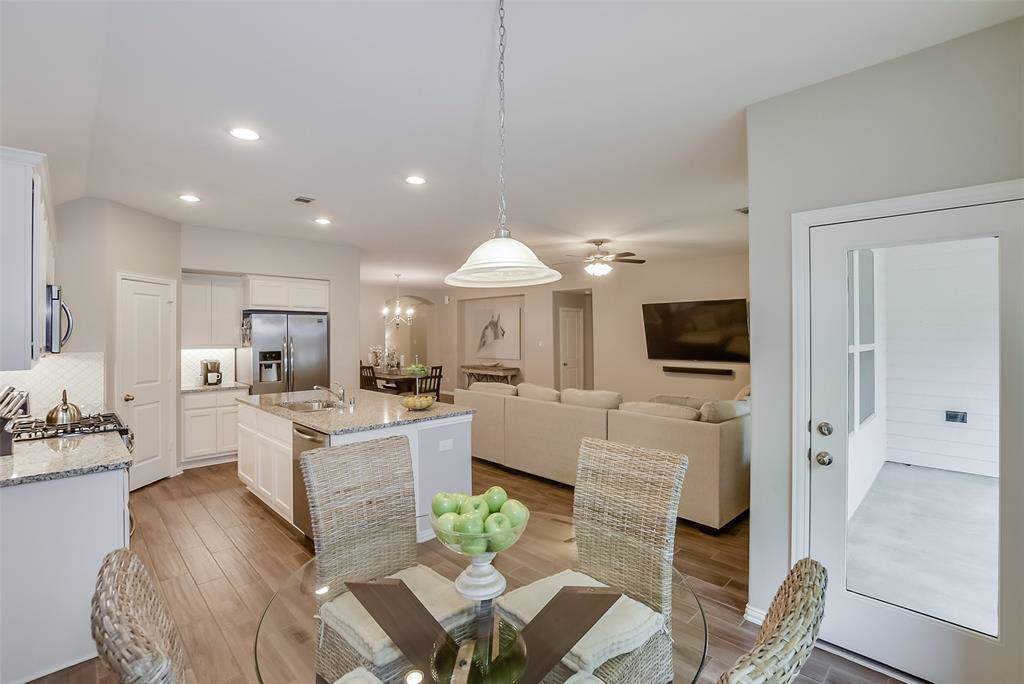 10139 Coopers Hawk Way - Photo 1