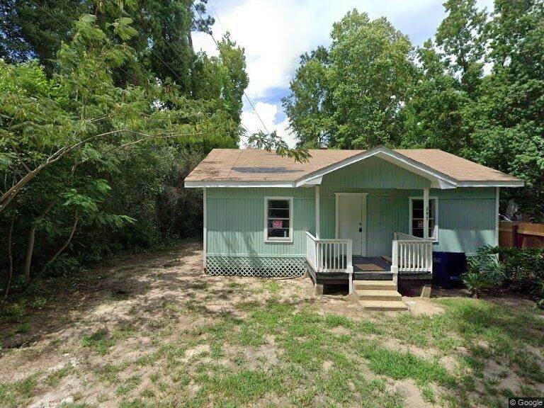 695 Grimes Avenue - Photo 1