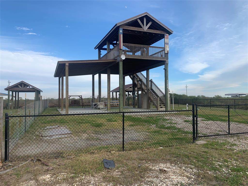 1352 Van Sant - Photo 1