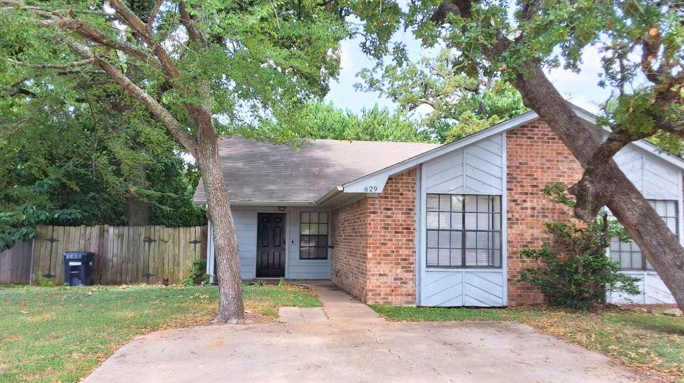 629 Ridge Drive - Photo 1