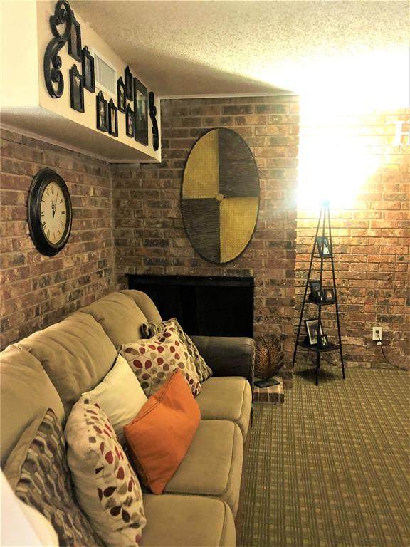 8100 Leonora Street - Photo 1