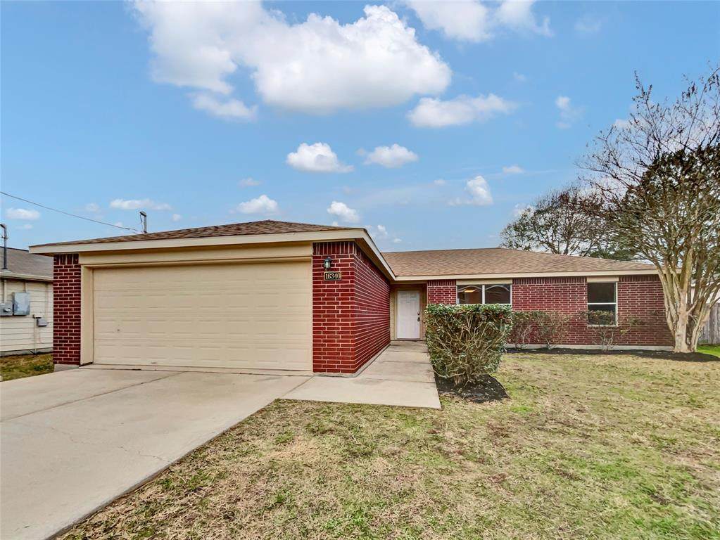16340 Sun View Lane - Photo 1