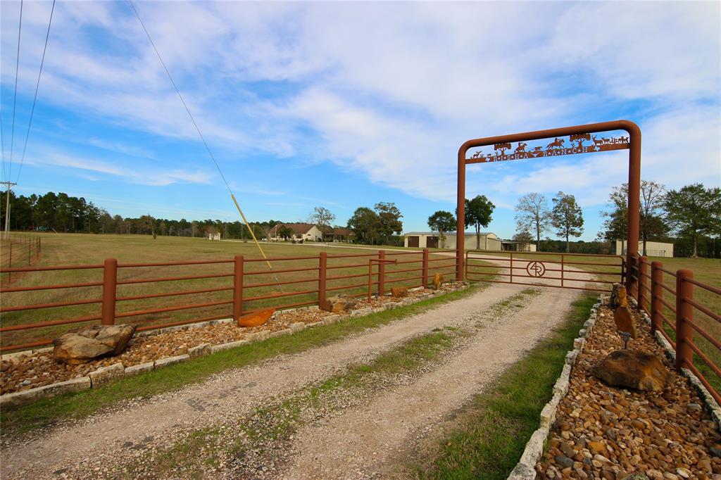 4531 Fm 3081 Road - Photo 1