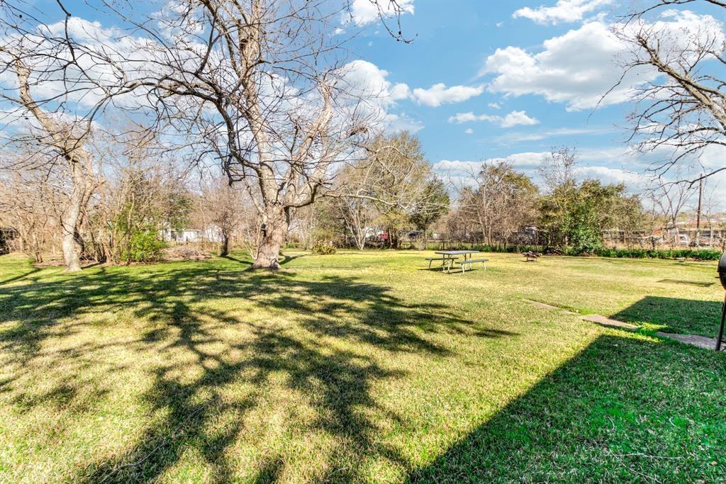 7157 Airport Boulevard - Photo 1