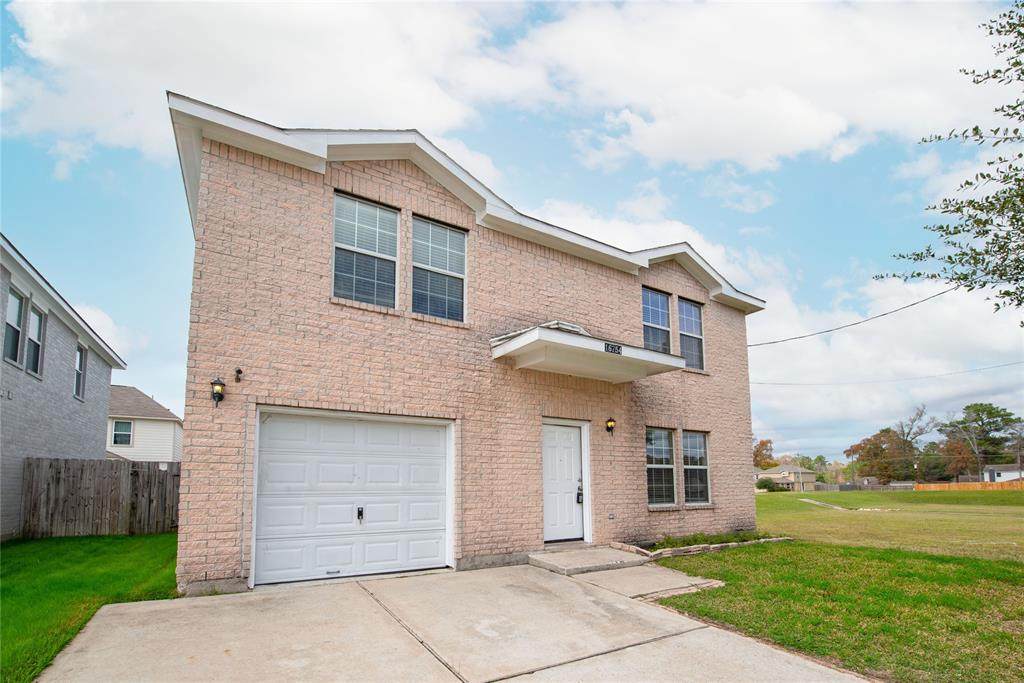 16754 Thrasher Drive - Photo 1