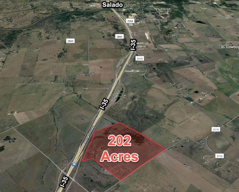 19463 I-35 - Photo 1