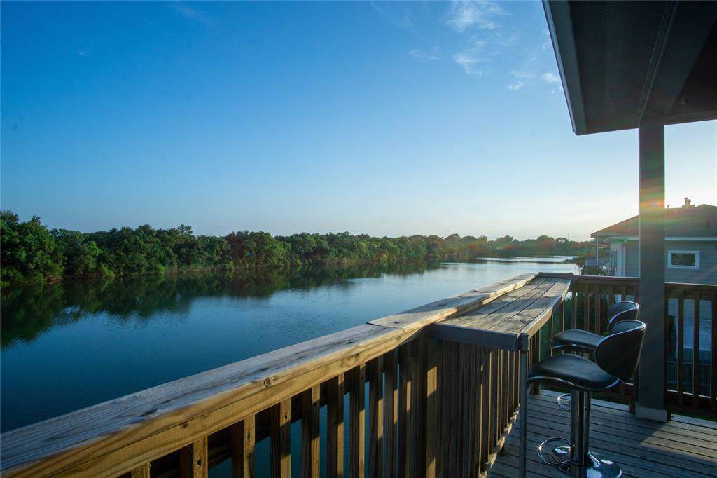 1105 Meyer Road - Photo 1