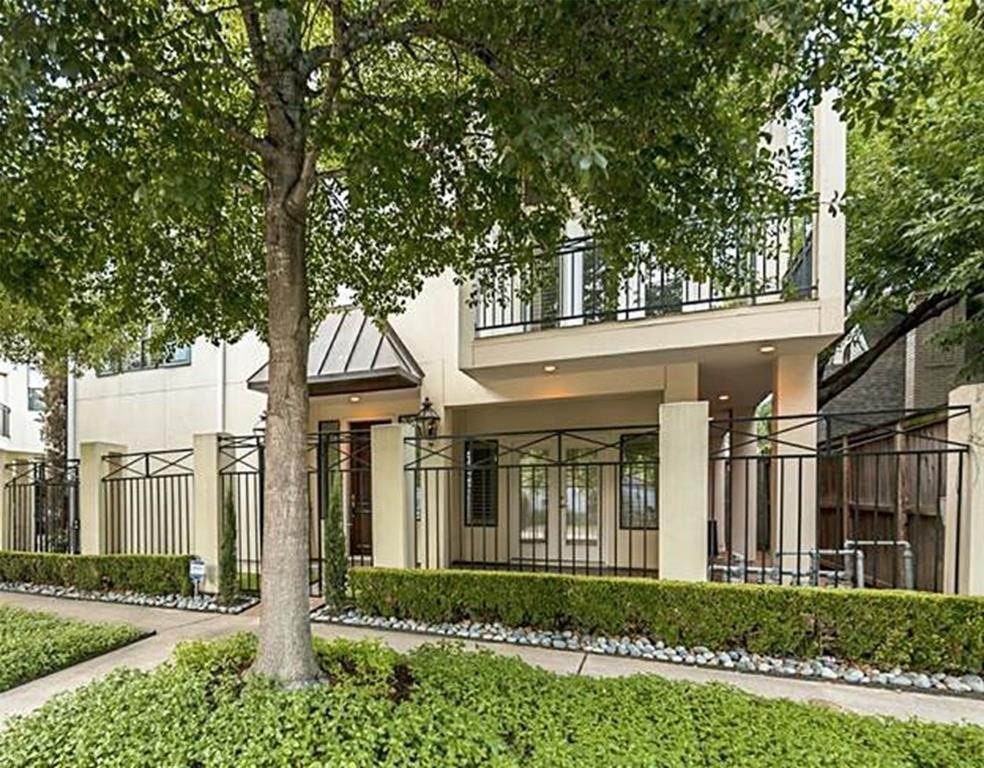 2034 Colquitt Street - Photo 1