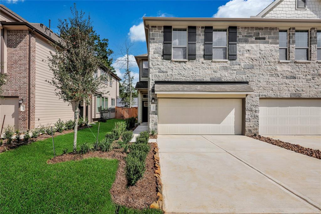 140 Axlewood Court - Photo 1