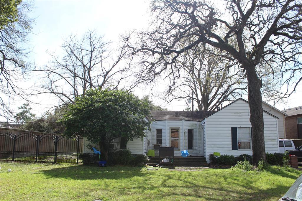 212 Sue Street - Photo 1