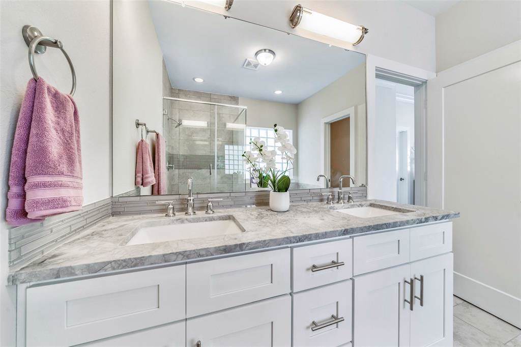 845 Fisher Street - Photo 1