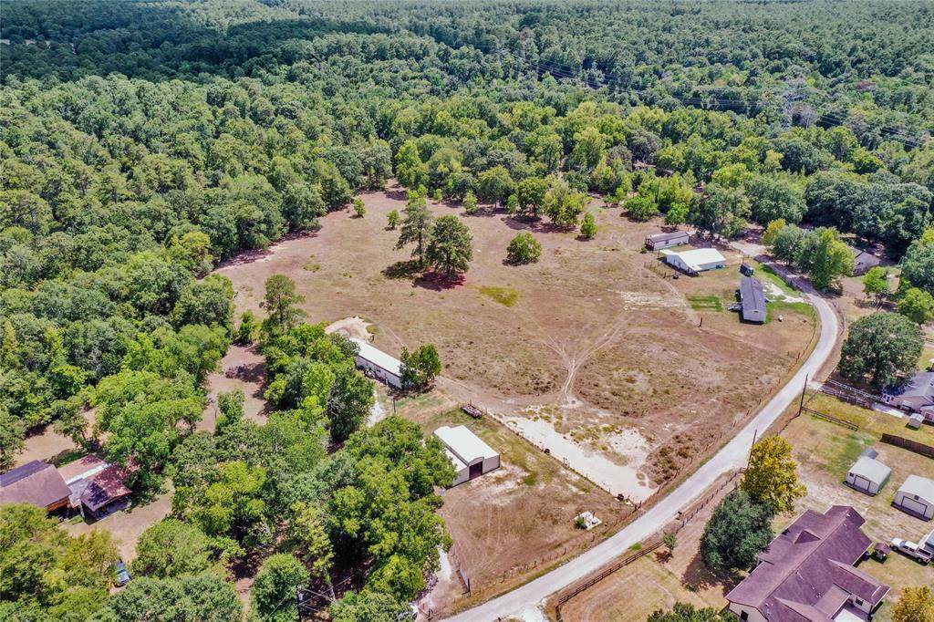 333 Robbie Lee Rd - Photo 1