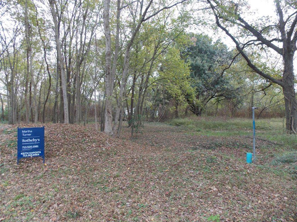3015 Delia Street - Photo 1