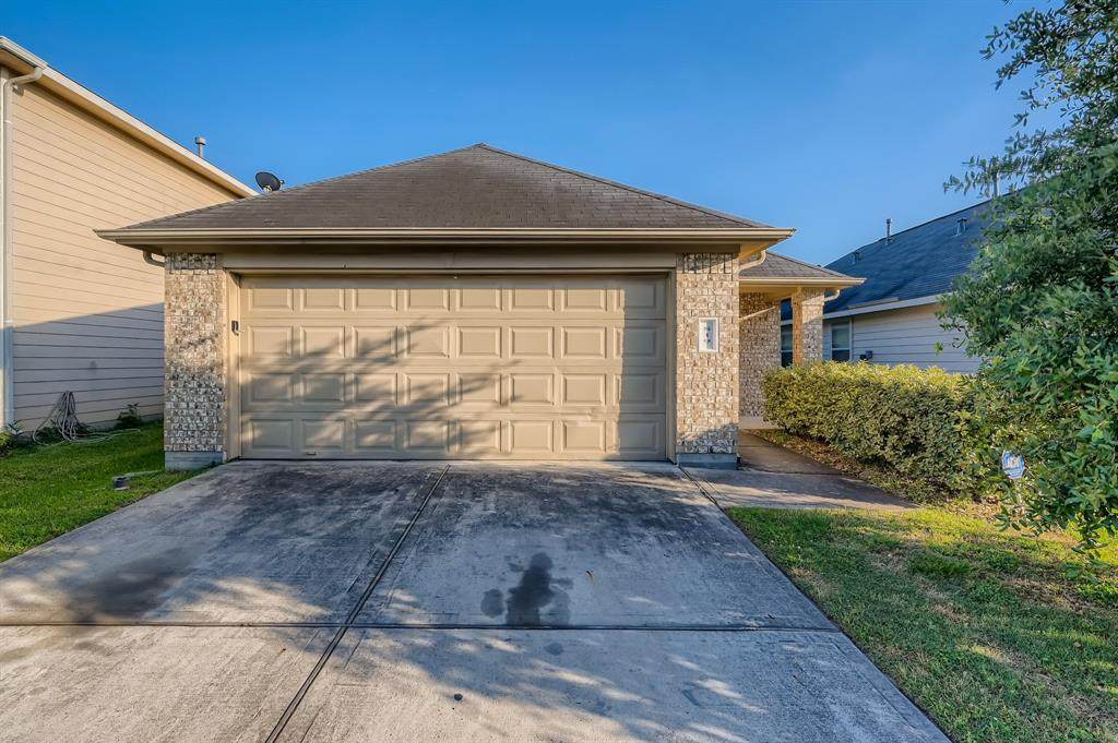 819 Darbydale Crossing Lane - Photo 1