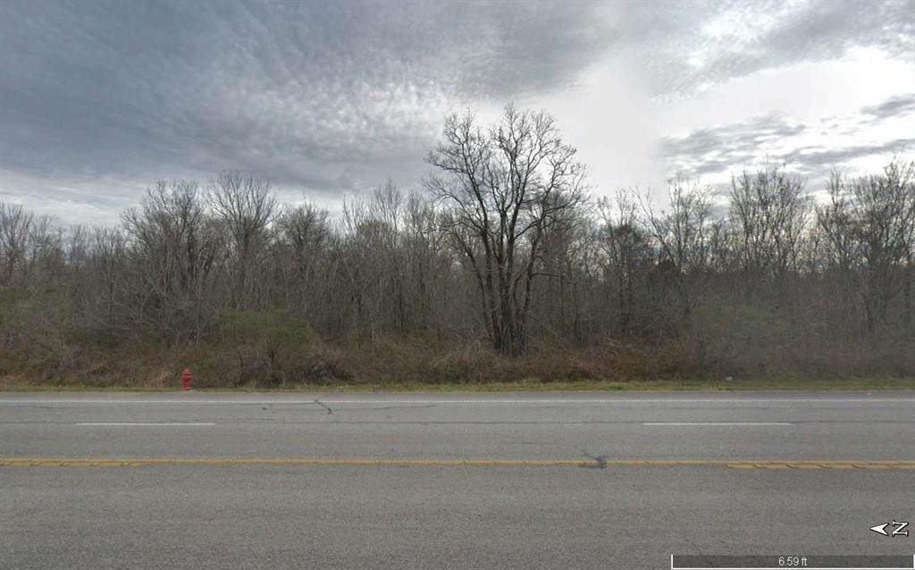 5690 N Highway 35 - Photo 1