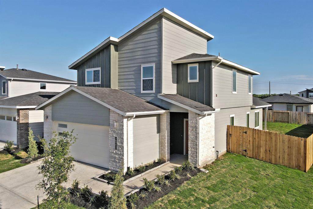 12529 Walmgate Court - Photo 1