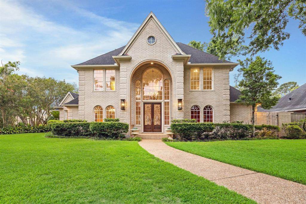 11 Wild Oak Circle - Photo 1