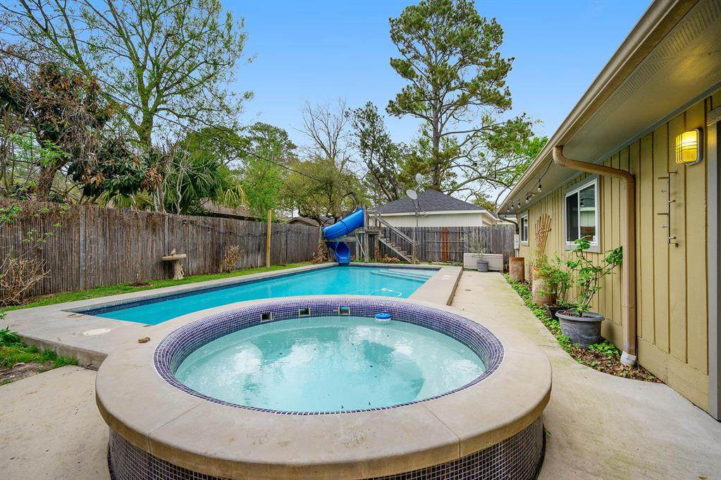 11218 Valley Spring Drive - Photo 1