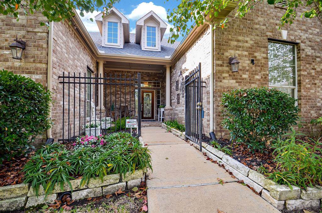2210 Razorbill Court - Photo 1