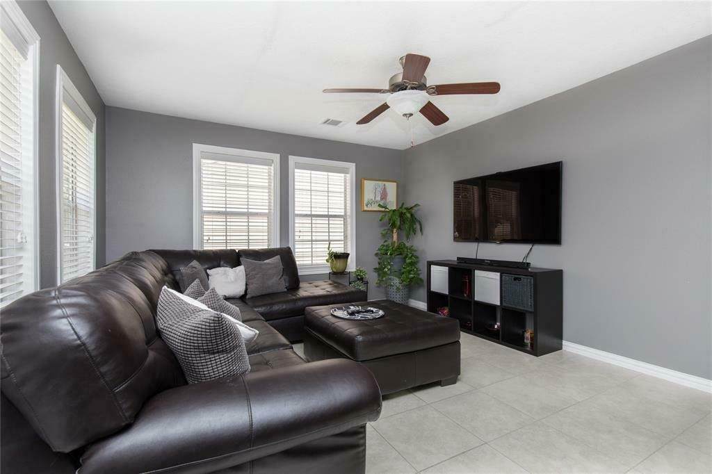 126 Pennsylvania Street - Photo 1