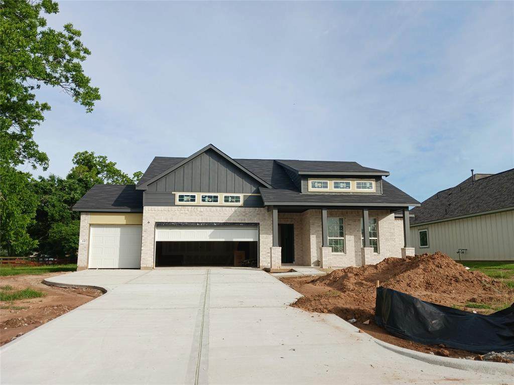 447 Green Meadows Drive - Photo 1