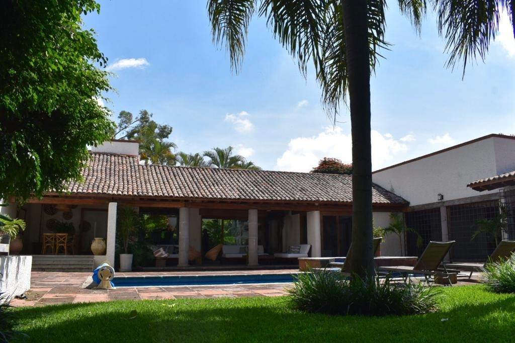 319 Privada Leneros - Photo 1