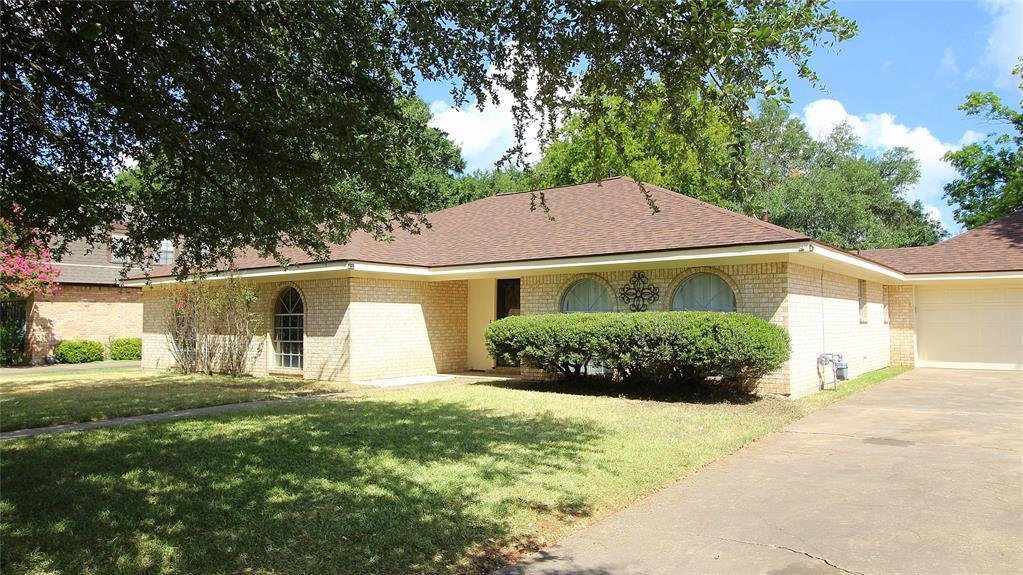 2708 Apple Creek Circle - Photo 1