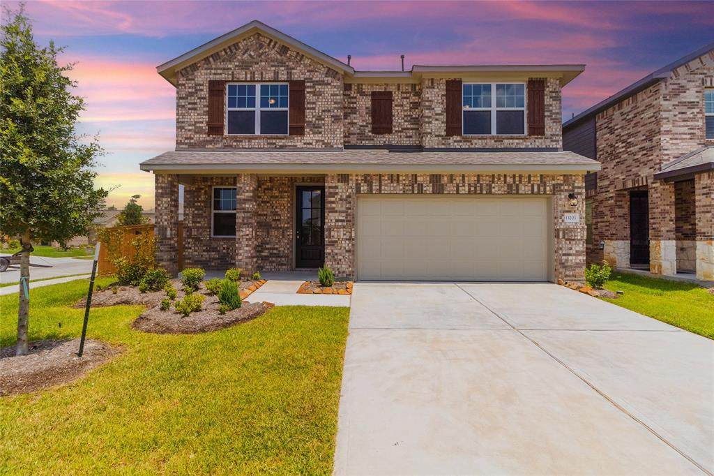 13203 Rowan Green Drive - Photo 1