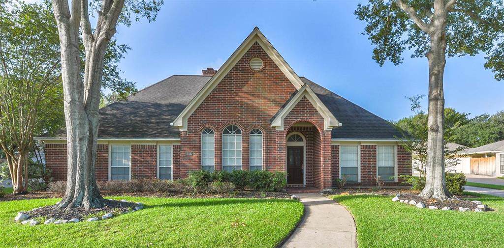 1814 Hillgreen Drive - Photo 1