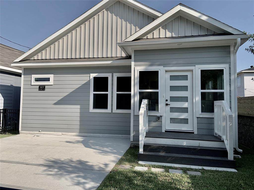507 Carl - Photo 1