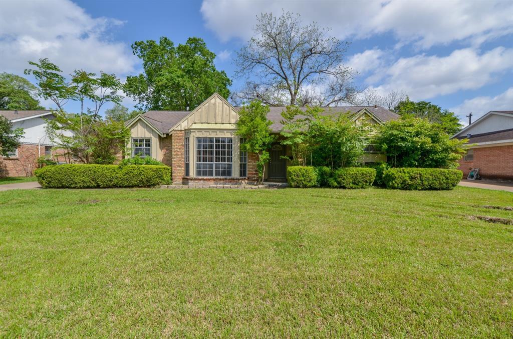 5602 Beechnut Street - Photo 1