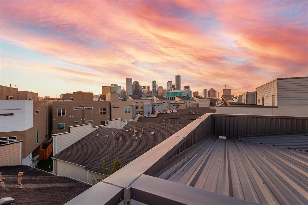 2370 Commerce Street - Photo 1