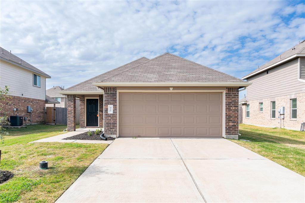 926 Ember Wood Court - Photo 1