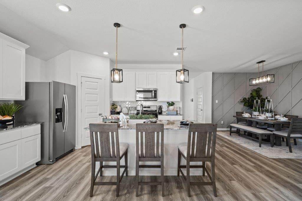 4108 Silver Falls - Photo 1