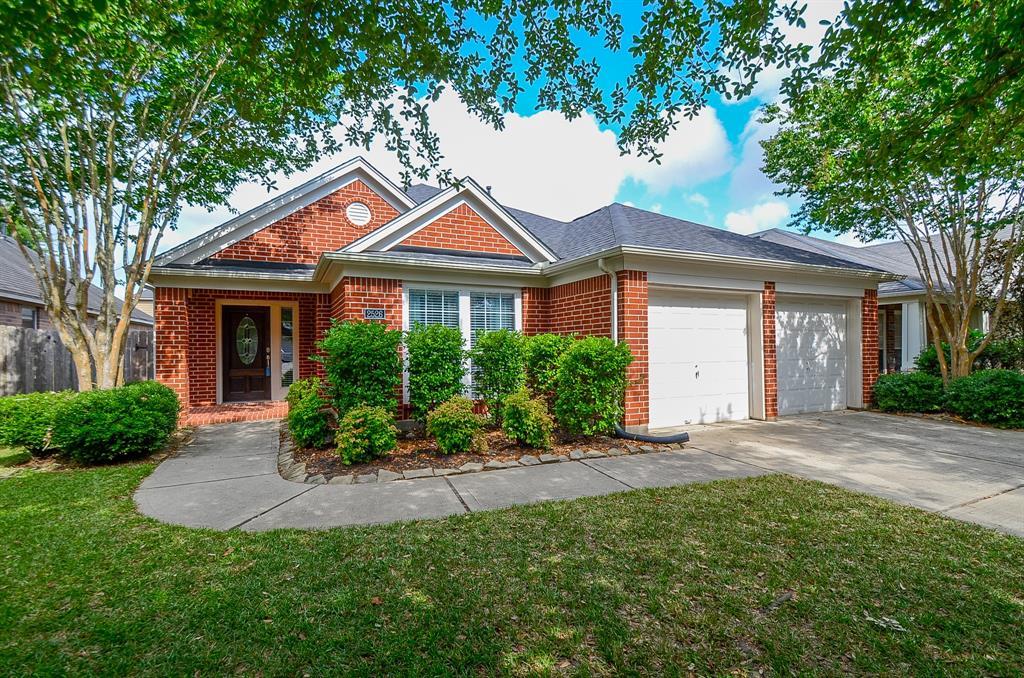 2526 Pepperidge Drive - Photo 1