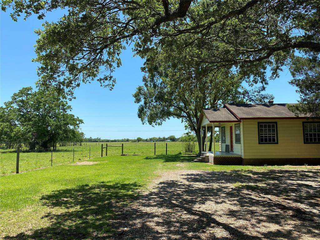 5431 County Road 57 - Photo 1