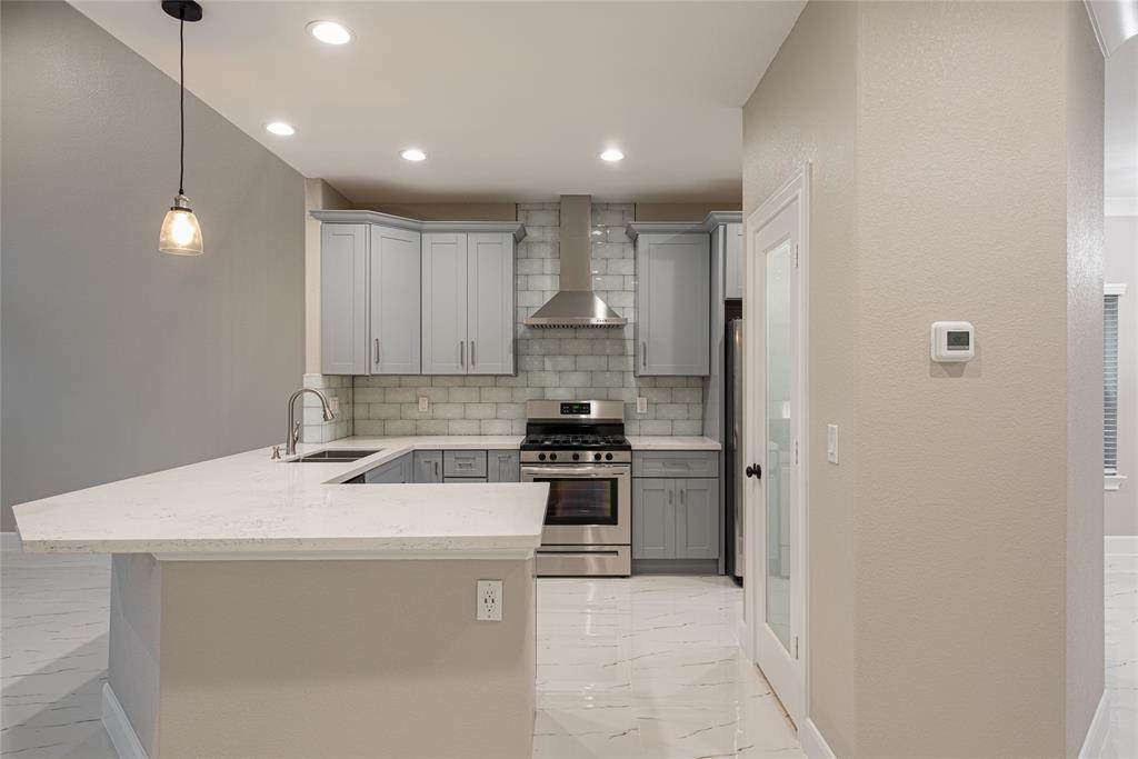 5002 Winnipeg Boulevard - Photo 1