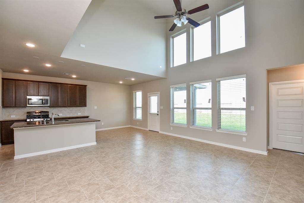 8502 Belfast Manor - Photo 1