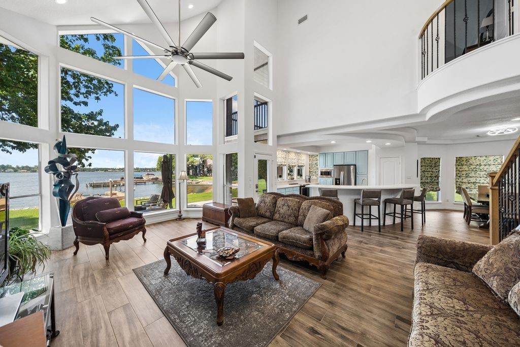 1607 Schooner Point - Photo 1