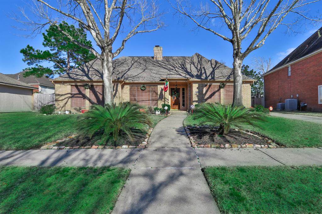 2101 Riverside Drive - Photo 1