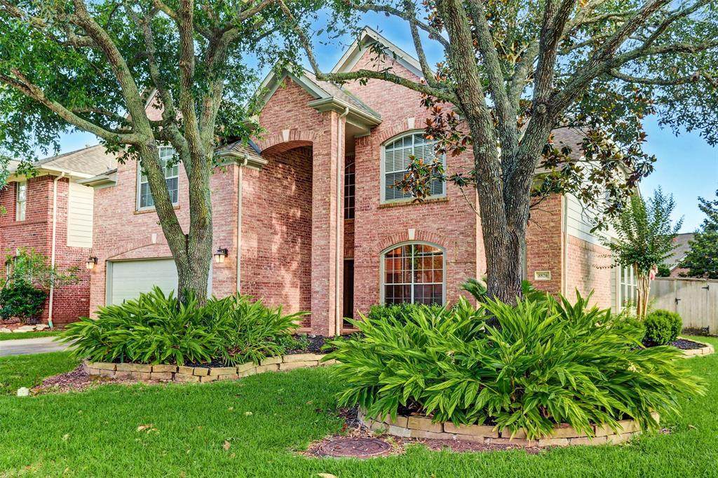 8826 Saratoga Drive - Photo 1