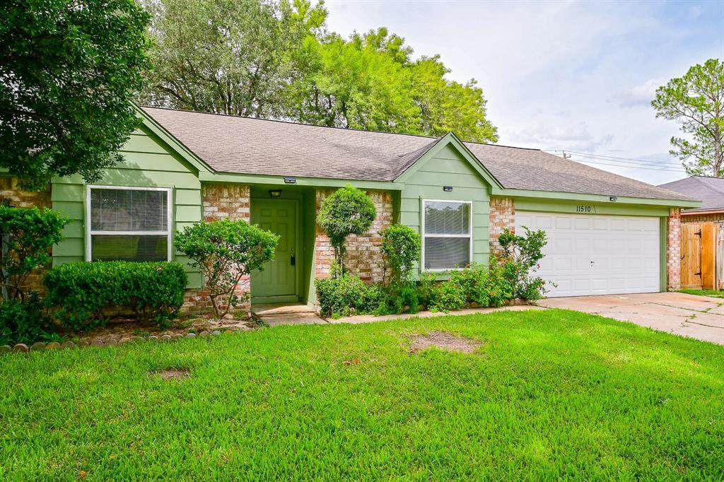 11510 Bellfort Avenue - Photo 1