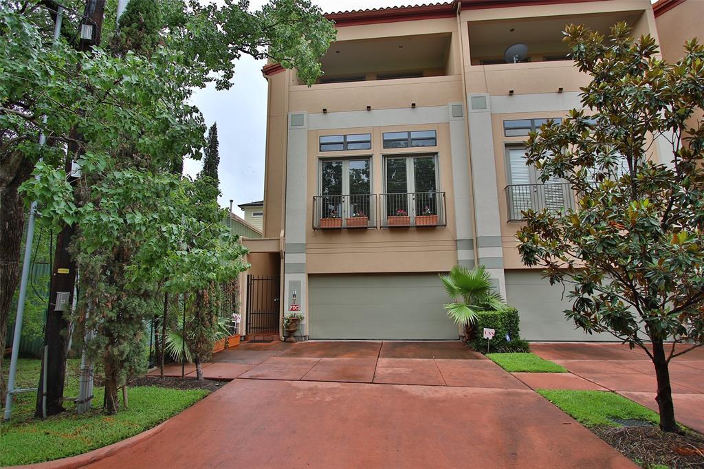3200 Lamar Street - Photo 1