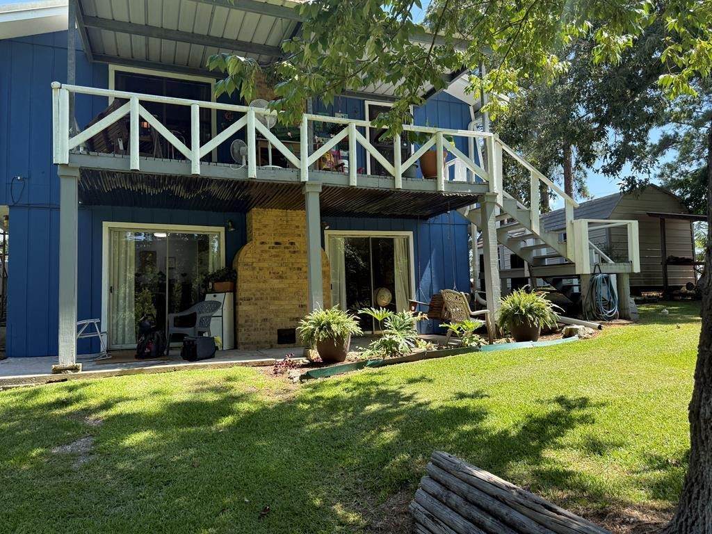 170 Crestwood Drive - Photo 1