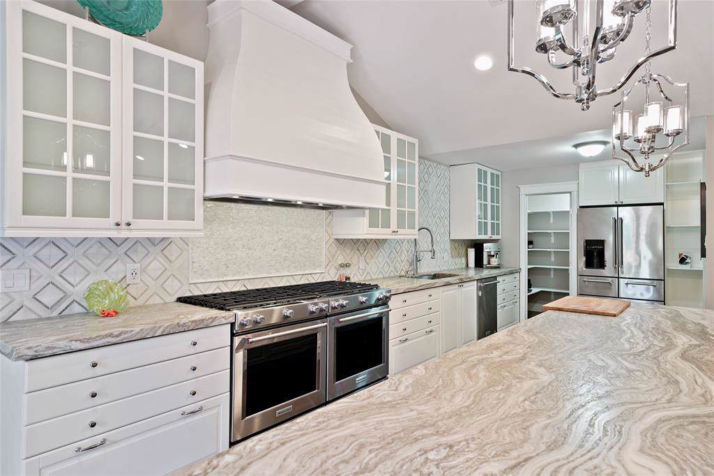 5467 Jackwood Street - Photo 1