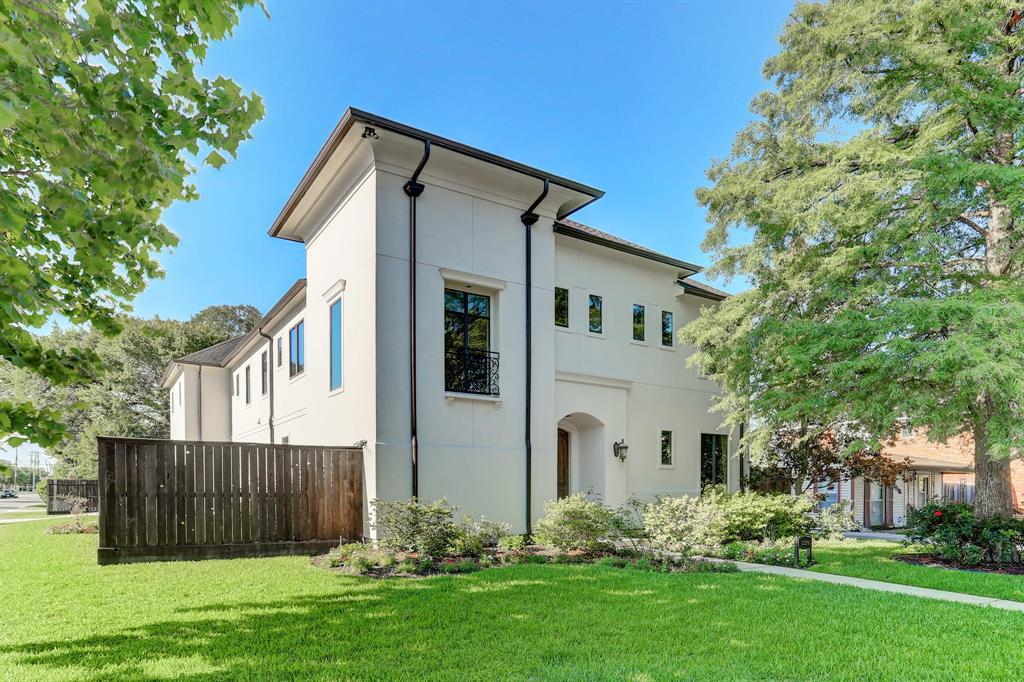5220 Willow Street - Photo 1